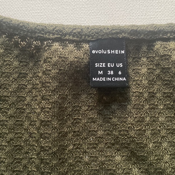 (B29) NEW EvoluSHEIN Scoop Neck Waffle Knit Tee, Size Medium, NWOT in Bag - Picture 8 of 12